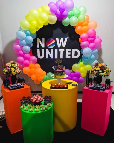 Decoração Festa Now United