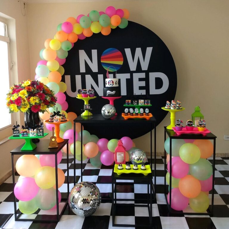 Decoração Festa Now United