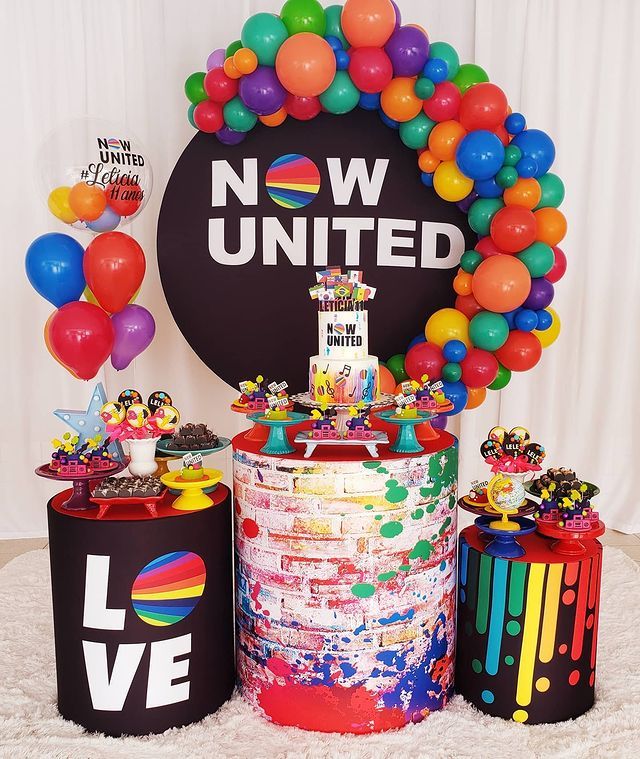 Decoração Festa Now United