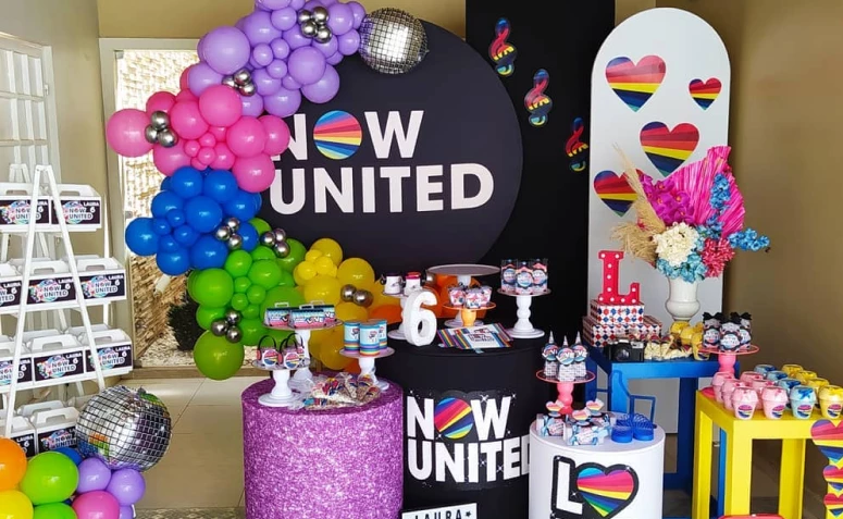 Decoração Festa Now United