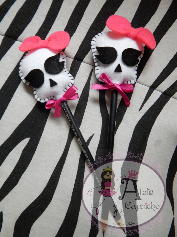 site:elo7.com.br Lembrancinha Monster High