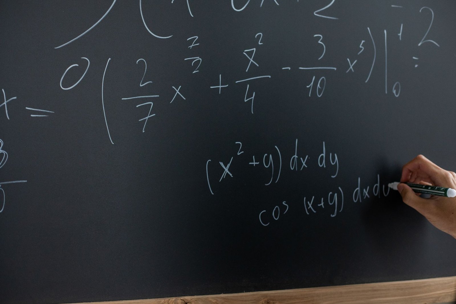 Como Resolver Equação do Segundo Grau (Passo a Passo com Bhaskara)