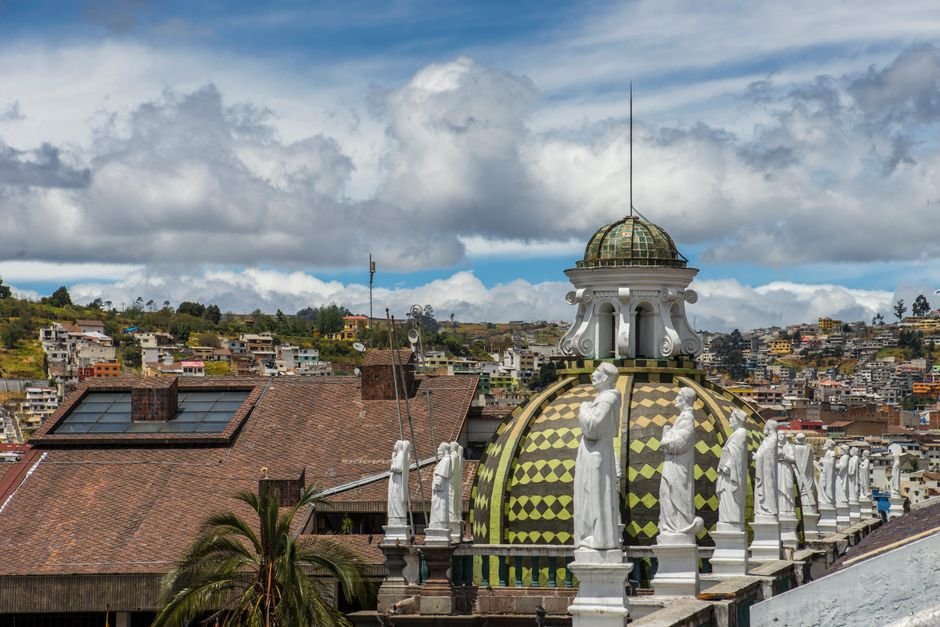 Quito fica praticamente em cima da linha do Equador